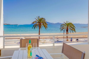 Beachfront Apartment Sivella by Sealand Villas
